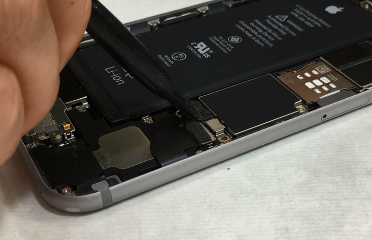 iPhone 6s+ 螢幕維修 - 16